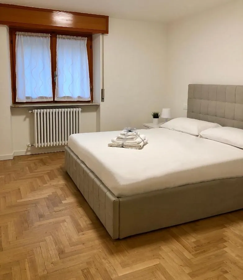 Attico Lussuoso : Villa Letizia Castro  Apartment Castro (Lombardy)